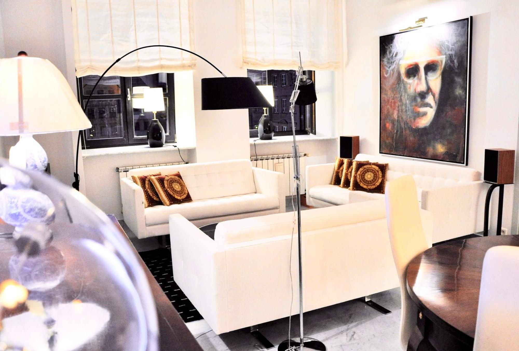 Mondrian Luxury Suites & Apartments Market Square IV Warsaw Room photo